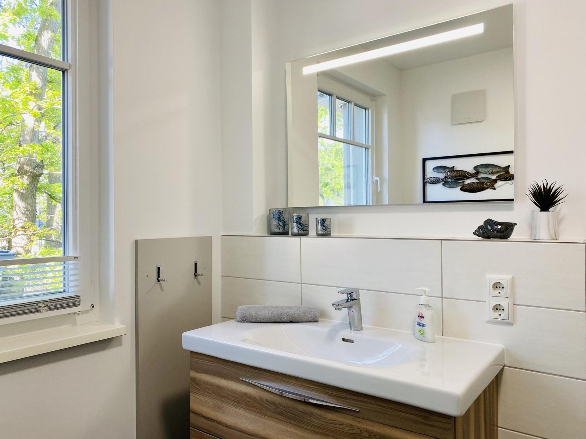 Ferienwohnung Meerzeit In Der Villa Duene Остзебад Бинц Екстериор снимка